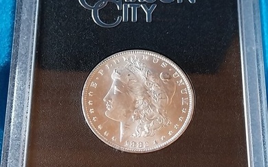 United States. Morgan Dollar 1882-CC (Carson City), ex GSA Hoard in original holder UNCIRCULATED AND RARE!