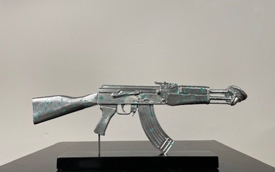 Van Apple - Art Against War - AK-47 Silver