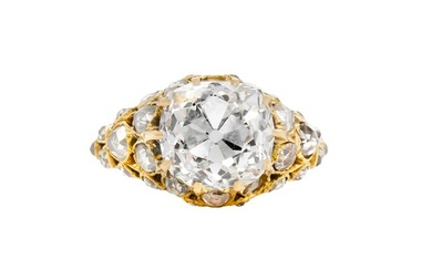 Victorian 3.20 Carat Old Mine Cut Diamond Engagement Ring