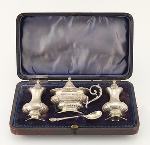 Victorian silver three piece cruet, by Barker Brothers Birmi...