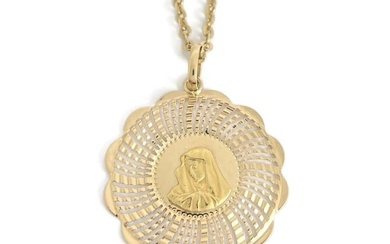 Vintage Virgin Mary Madonna Filigree Pendant Necklace 18K Yellow Gold, 11.40 Gr