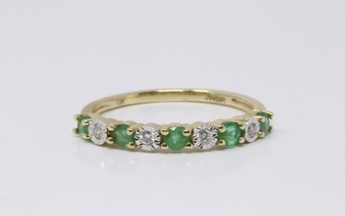 Yellow Gold Emerald Diamond Ring.