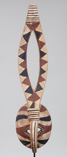 iGavel Auctions: Carved and painted wood African mask. FR3SH.