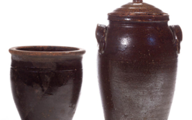 EAST TENNESSEE / SOUTHWEST VIRGINIA GREAT ROAD EARTHENWARE / REDWARE JARS, LOT OF TWO