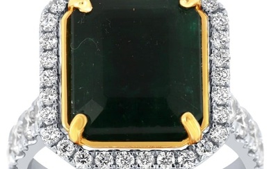 14K White & Yellow Gold GIA Certified 7.51 Carat Green Emerald Halo Diamond Ring