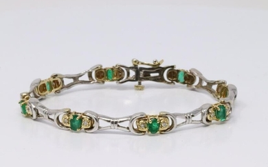 14Kt White Gold Emerald Diamond Bracelet.