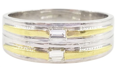 18ct gold two stone baguette cut diamond ring