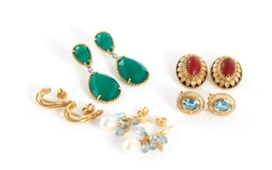 Gemstone and 18K gold earrings (10pcs)