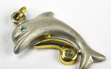 Estate 14kt Gold Dolphin Necklace Pendant