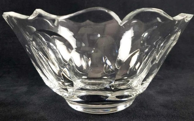 JOSAIR Crystal Cartier Cut Petal Form Bowl