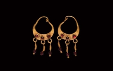 Parthian Gold Earrings with Garnet Drops