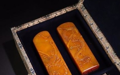 PAIR OF TIANHUANG STONE SEAL WITH DRAGON AND PHOENIX