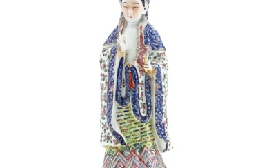 A Chinese Porcelain Famille Rose Guanyin Figure