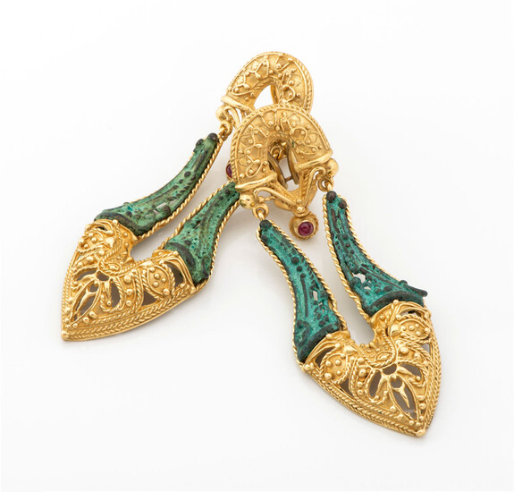 A Fine Pair of Archaic Style 18K Gold Earrings