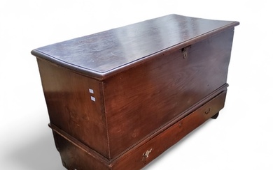 A George III oak mule chest, the hinged cover with studded i...