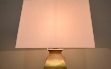 A LARGE DECORATIVE BRASS LAMP AND SHADE