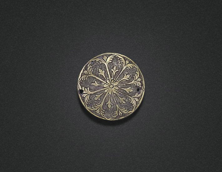 A MINIATURE CIRCULAR PARCEL-GILT SILVER BOX AND COVER, TANG DYNASTY (AD 618-907)