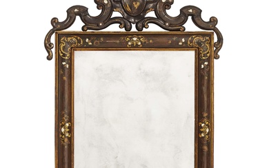 A NORTHERN ITALY MIRROR, 18TH CENTURY