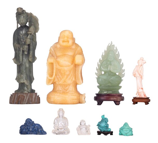 A collection of semi-precious stone and other material miniature figures, Republic period - 20thC, H 3,3 - 20,5 cm