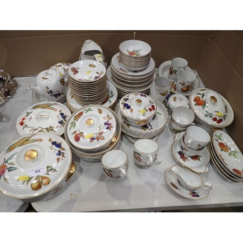 A large quantity of Royal Worcester Evesham China including ...
