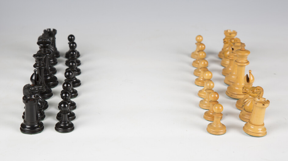 A late 19th century boxwood and ebony Staunton chess set by Jaques of London, height of king 8.7cm
