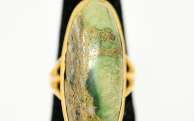 ANTIQUE 10K GOLD & GREEN MARBLE RING