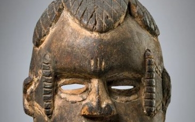Anthropomorphic face mask "okua" - Nigeria, Idoma