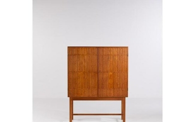 Eyvind Beckmann (1918-1987) Cabinet Teak Model created in 1952 H 145 × L 113 × W 46 cm
