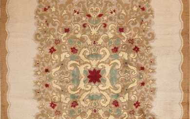 FRENCH ART DECO CARPET. 11 ft 7 in x 9 ft 10 in (3.53 m x 3 m).