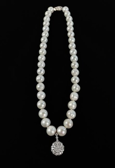 Fine Pearl & Diamond Necklace