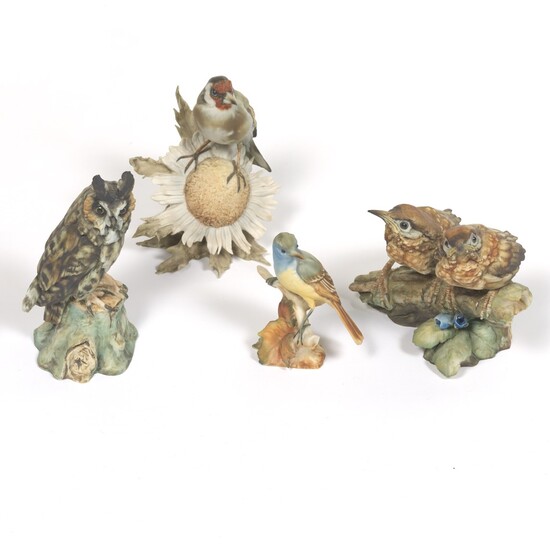 Four Giuseppi Tagliariol Porcelain Bird Figurines, Gt. Crested Flycatcher, Goldfinch, Turdus Merula Group and Owl, Tay Collection, Italy