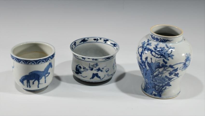 Group of 3 Blue and White Porcelains, 19/20th Century