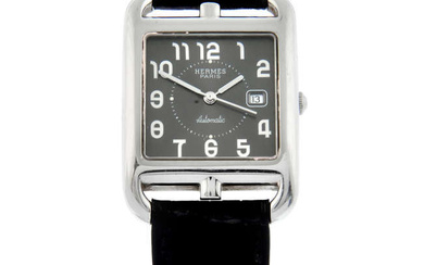 Hermes - a Cape Cod watch, 29x41mm.