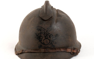 ITALY, Kingdom Great War Alpine helmet m.16 Italian-made helmet with hand-painted frieze on the front,...