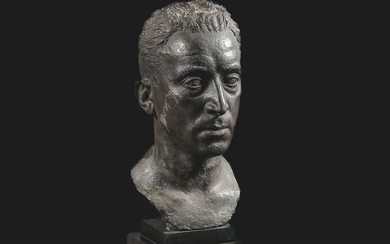 JANIS PARIS dit PRYAS (1891-1985). Portrait d’homme. Bronze à patine noire, signé sur la nuque....