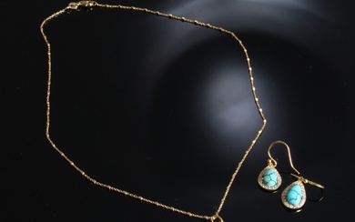 Jewelery set of gold-plated silver with turquoise: Earrings and necklace