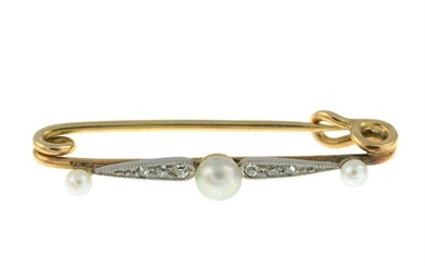 Late 19th century seed pearl & diamond bar brooch