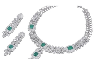 Natural Emerald Necklace with 21.93 Carats Diamond & 19.65 Emerald with 14k Gold