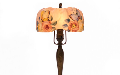 Pairpoint Boudoir Lamp with Butterflies and Roses Puffy Papillon Shade