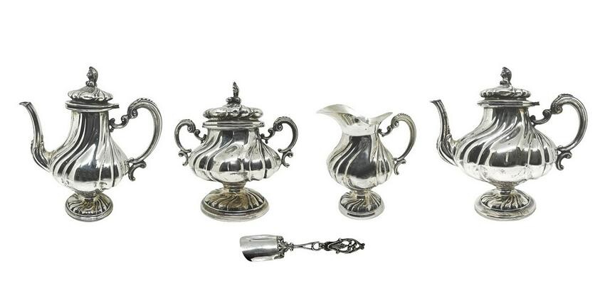 Silver set, consisting of teapot, coffee maker, milk