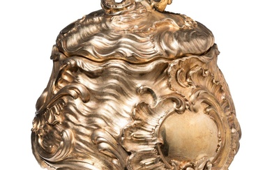 Une coupe lidée massive d'importance muséale, Moscou, Karl Fabergé, 1894 En argent de guilde. Monté...
