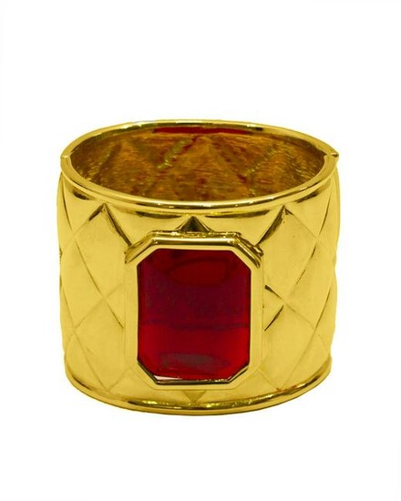 Valentino Gold quilted cuff with red poured glass stone