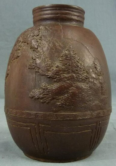 Vase. China / Japan? Bronzed. Inscriptions. Cast iron?
