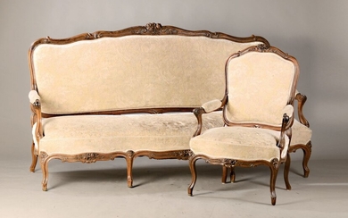 bench and two matching armchairs, Baroque style, around...