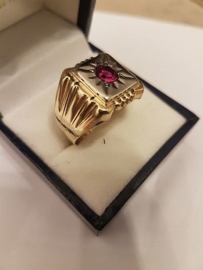 14 kt. Gold, Yellow gold - Ring - 0.55 ct Ruby