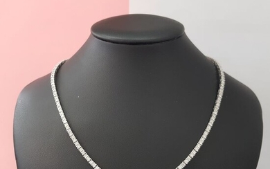 14 kt. White gold - Necklace - 9.00 ct Diamond -D VS1