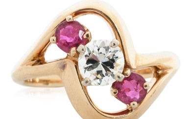 14K YELLOW GOLD, DIAMOND AND RUBY RING