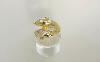 15 kt. Yellow gold - Ring, Dolphin Brilliant Ruby - 0.45 ct Diamond