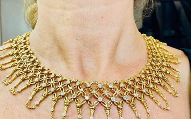 18K Yellow Gold 12.75 Ct. Diamond Necklace