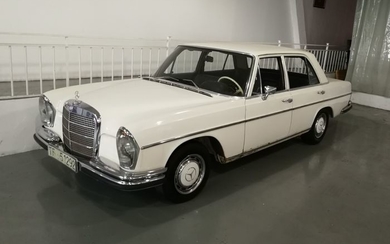 Mercedes-Benz - 280 SE - 1968